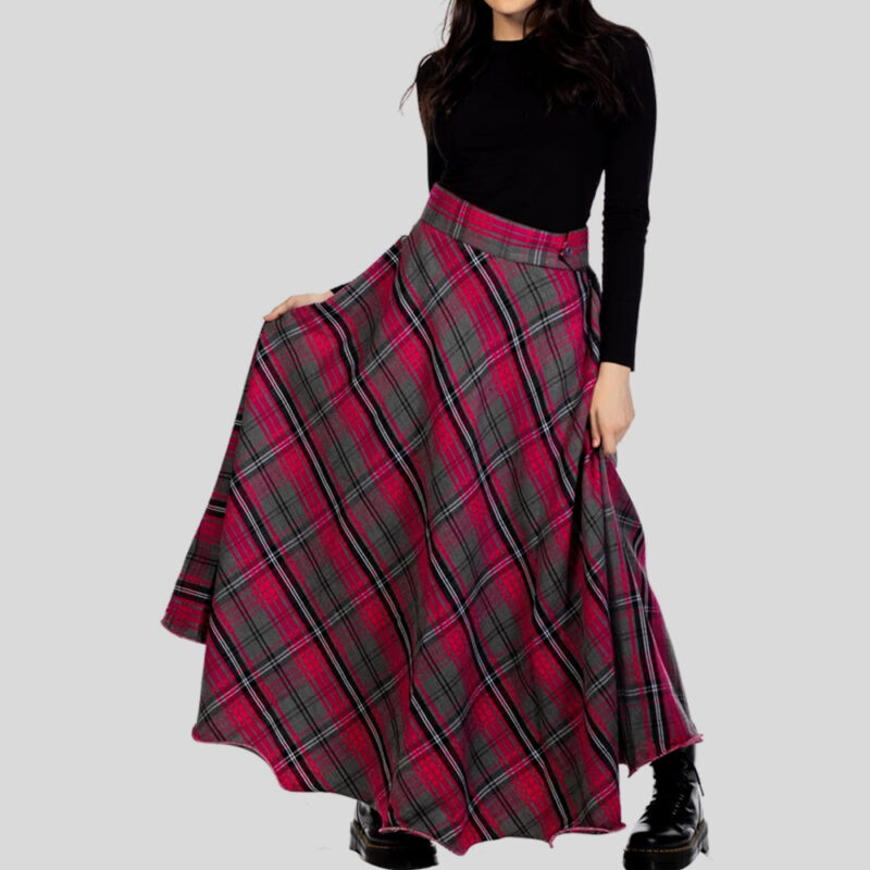 Long Plaid Skirt - Button Zipped