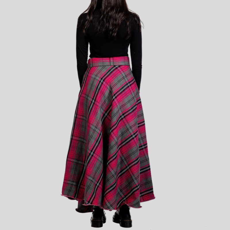 Long Plaid Skirt - Button Zipped