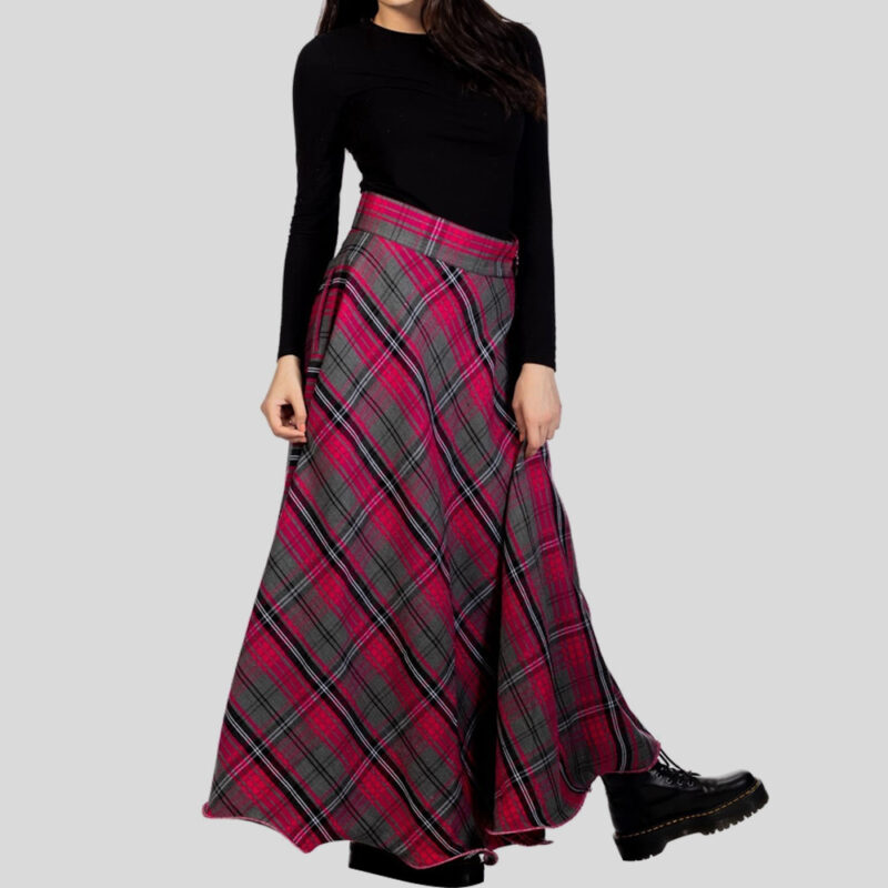 Long Plaid Skirt - Button Zipped